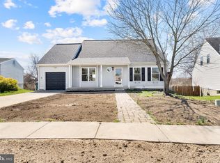 244 Prestwick Ln, New Castle, DE 19720