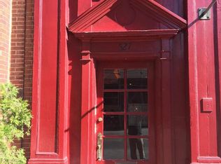 527 N Charles St, Baltimore, MD 21201