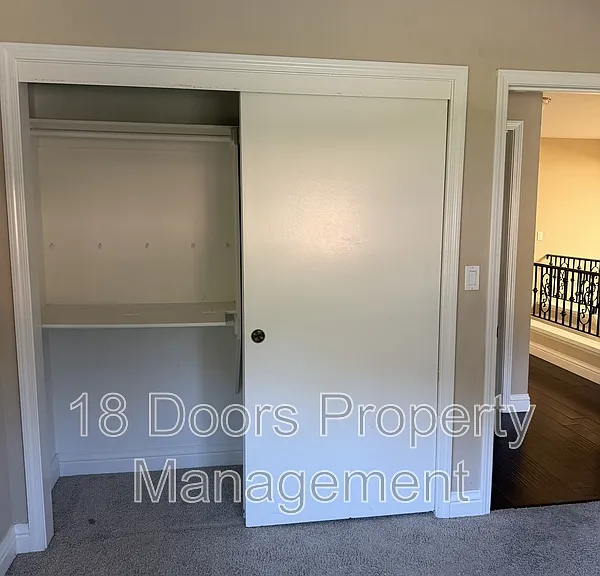 11035 Forestview Ln — Photo 30