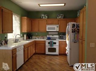 619 Kirkside Pl, Simi Valley, CA 93065