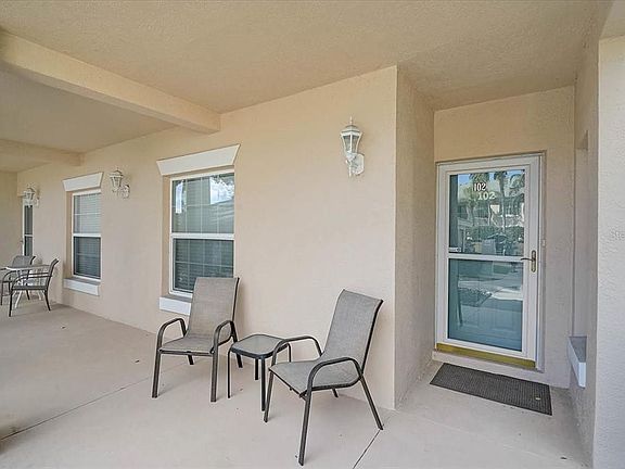 4th image of 4215 CADDIE DRIVE E #102