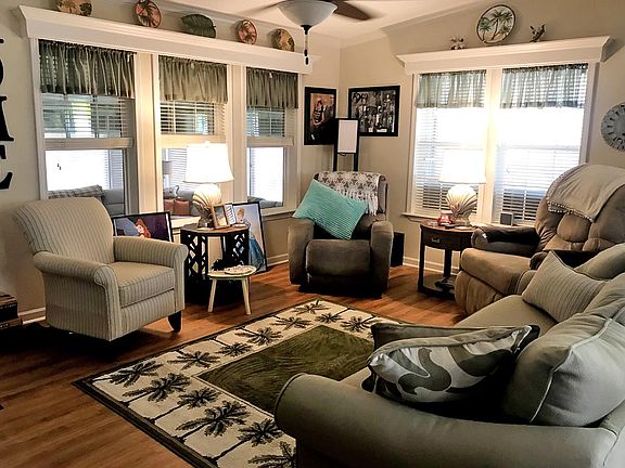 3rd image of 2914 Madera Cir #2914