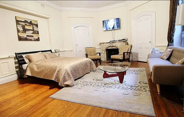 Rented by Oxford Property Group | media 1