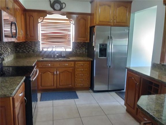 4th image of 6336 Powers Pointe Cir