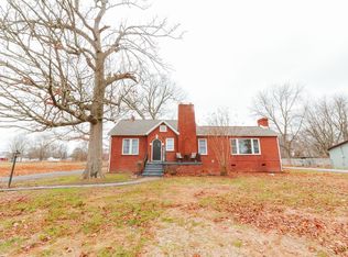 4245 Roy Lee Rd, Paducah, KY 42001