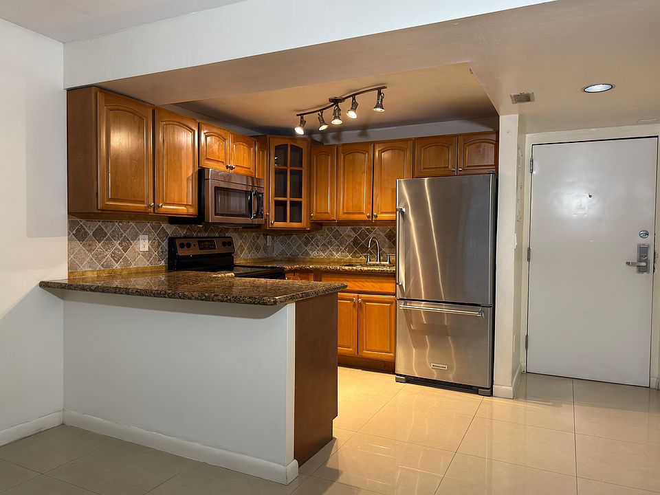 1st image of 14501 N Kendall Dr #H-204