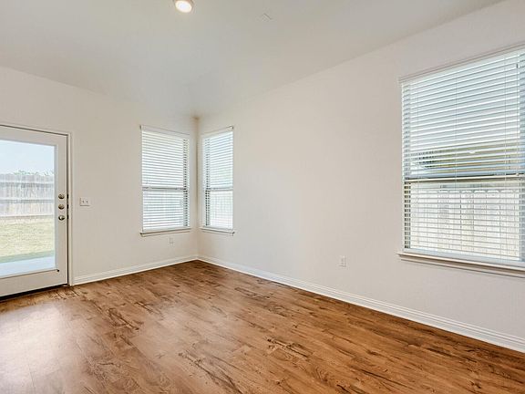 5th image of 6000 Gerard Dr