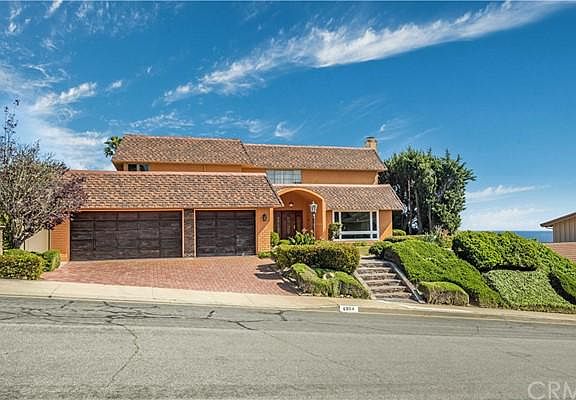 2nd image of 6904 Vallon Dr