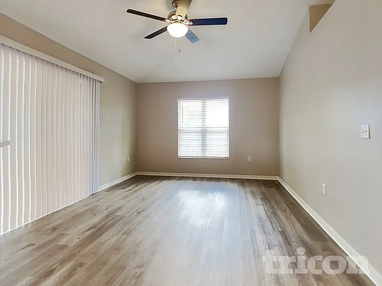 808 Coleman Ave — Photo 2