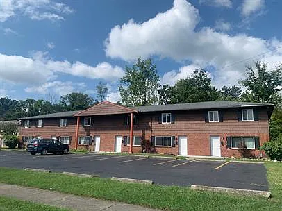 3033-3043 Benchwood Rd — Photo 7