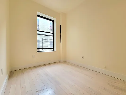 Rented by AZ REALTY NYC LLC | media 8
