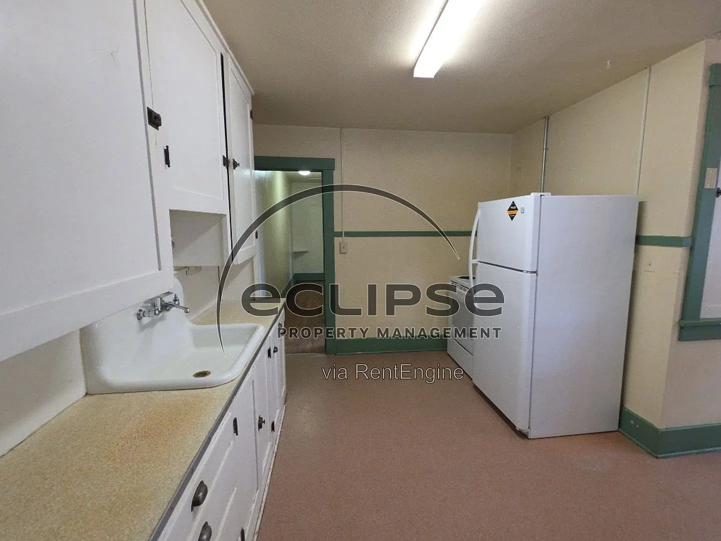 1 bed, 1.0 bath, 835 sqft, $985 — Photo 3