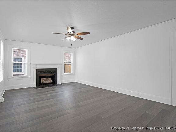 4th image of 308 E 17th St