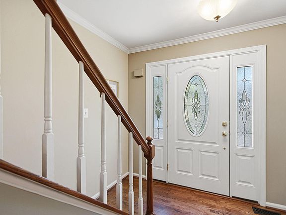 4th image of 20608 Hartsbourne Way