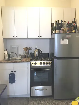 Rented by Bold New York | media 8
