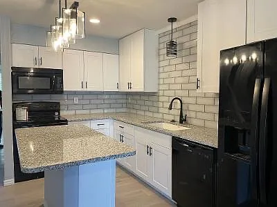 4511 N Carefree Cir — Photo 7