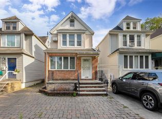 6212 80th Rd, Ridgewood, NY 11385