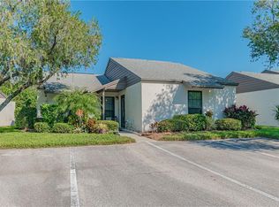 302 Windrush Loop, Tarpon Springs, FL 34689