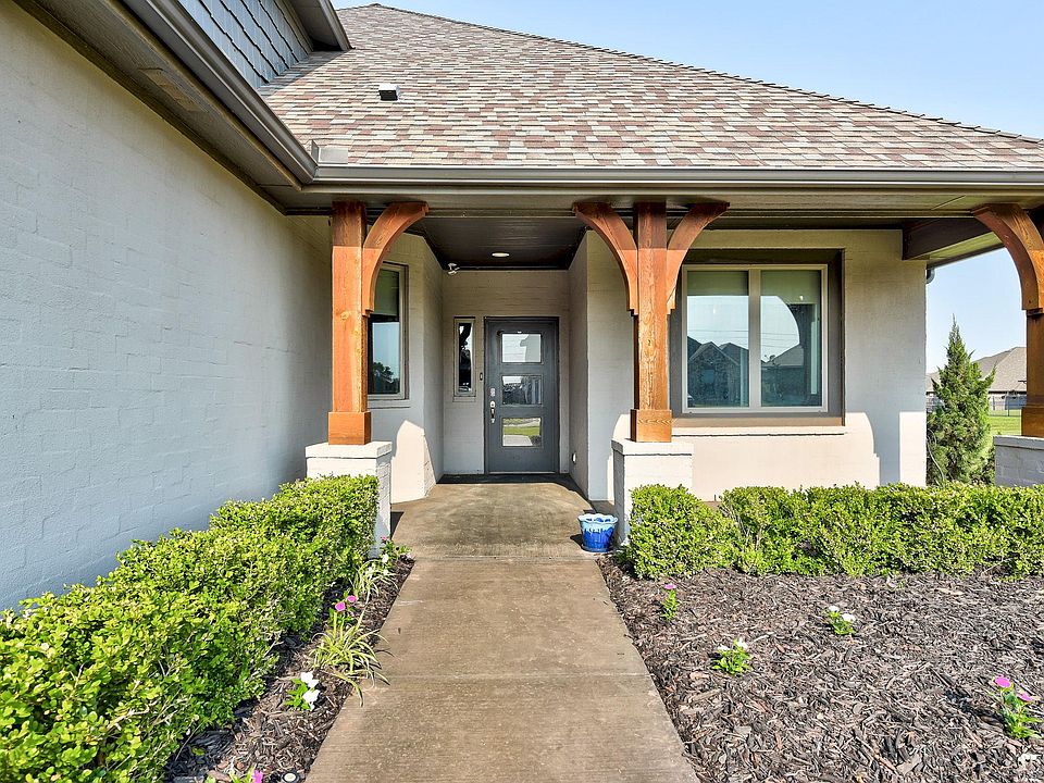 1st image of 15805 Cabo Ct