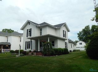 237 E Oak St, Wauseon, OH 43567