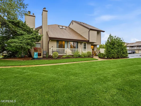 81 Cotswold Circle, Ocean Twp, NJ 07712
