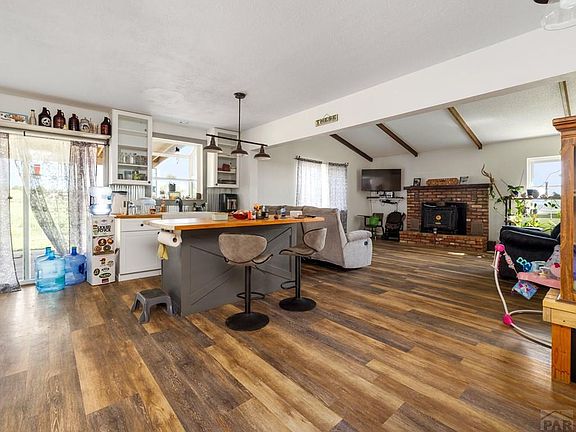 5th image of 5151 Isabella Dr