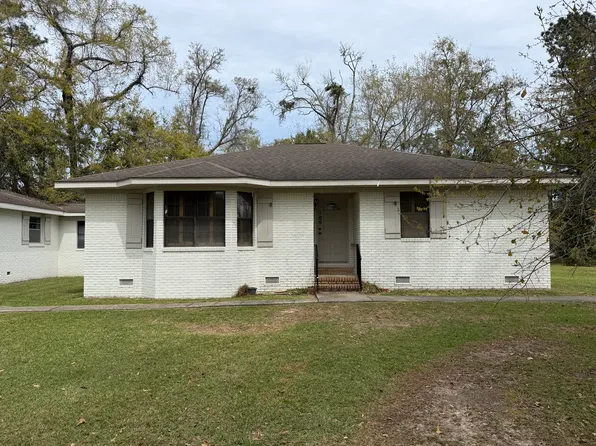 106 S Beech St, Foley, AL 36535