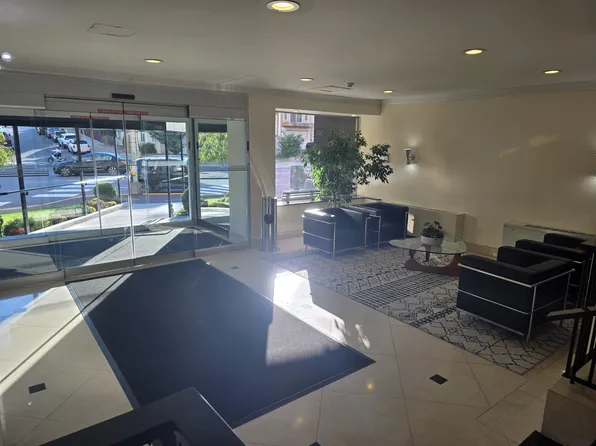 7100 Blvd East image 3 of 17