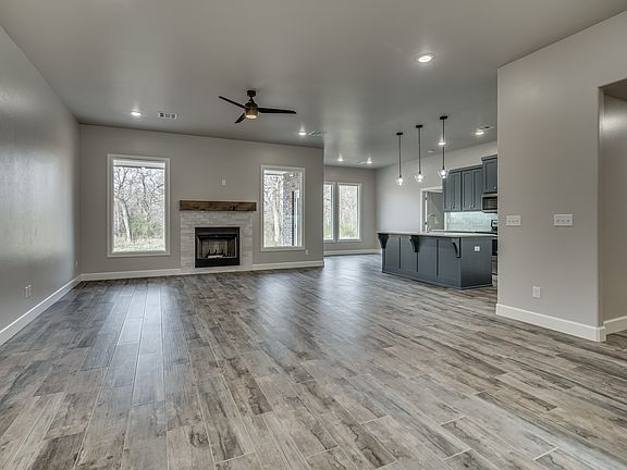 4th image of 21500 S 89th St #F8ux4y