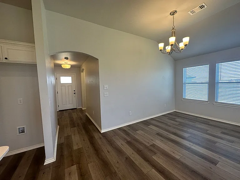 15749 Potomac Dr — Photo 17