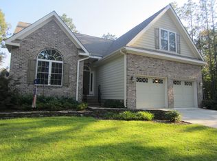 1170 Morganton Rd, Pinehurst, NC 28374