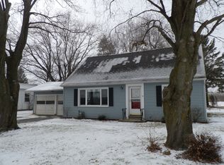 3349 Oregon St, Oshkosh, WI 54902