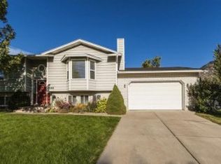 696 E 2450 N, North Ogden, UT 84414
