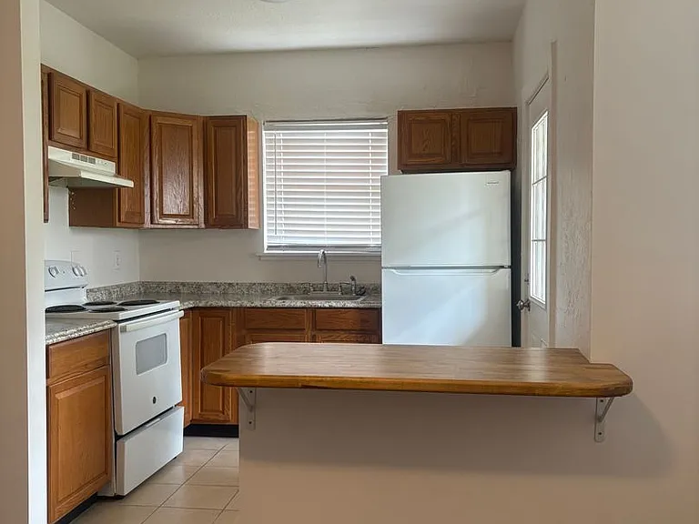 667 Osceola St #A — Photo 3