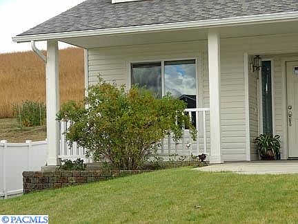 2nd image of 1035 SW Latour Peak St