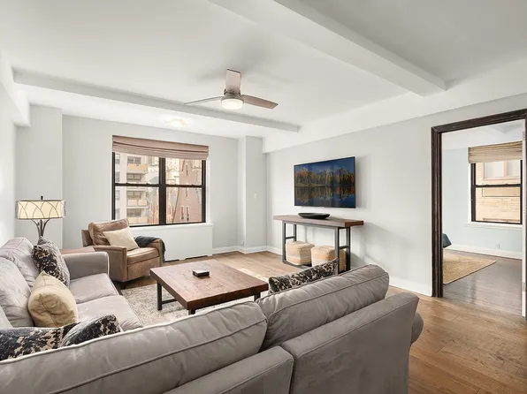 12 W 72nd St #14DE, New York, NY 10023