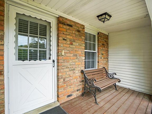3rd image of 8253 Lake Ridge Dr