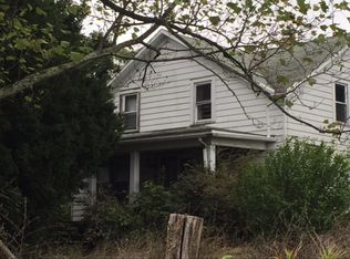 57261 Mount Victory Rd, Jacobsburg, OH 43933