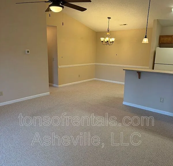 149 Morningside Ln — Photo 4