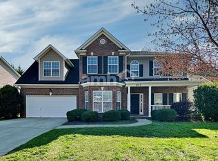 8317 Suttonview Dr, Charlotte, NC 28269