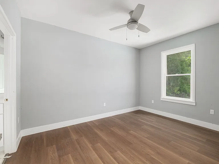 424 NW 3rd Ave #1 — Photo 10