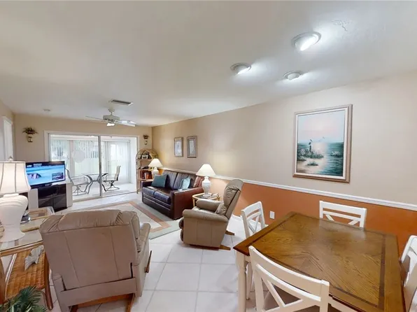 6300 S Pointe Blvd APT 408, Fort Myers, FL 33919