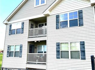 430 Bramblett Hls, O'Fallon, MO 63366