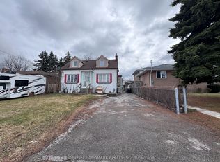 121 Bishop Ave, Toronto, ON