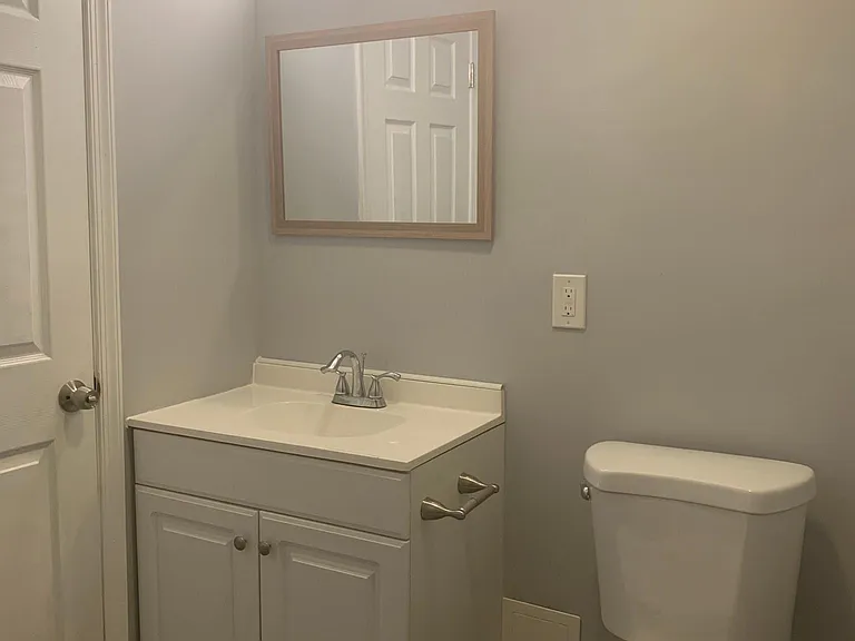 1641 N Patterson Park Ave — Photo 32