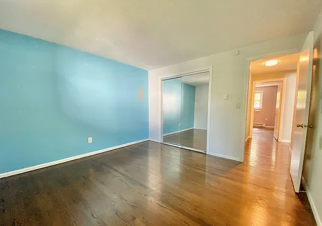 24 College St — Photo 11
