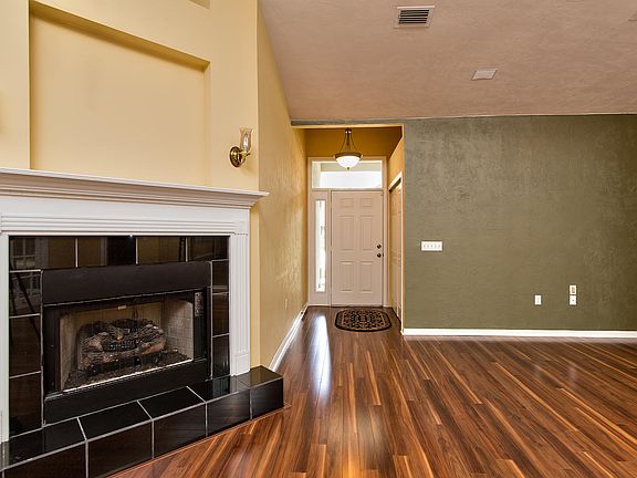 4th image of 4342 NW 35th St