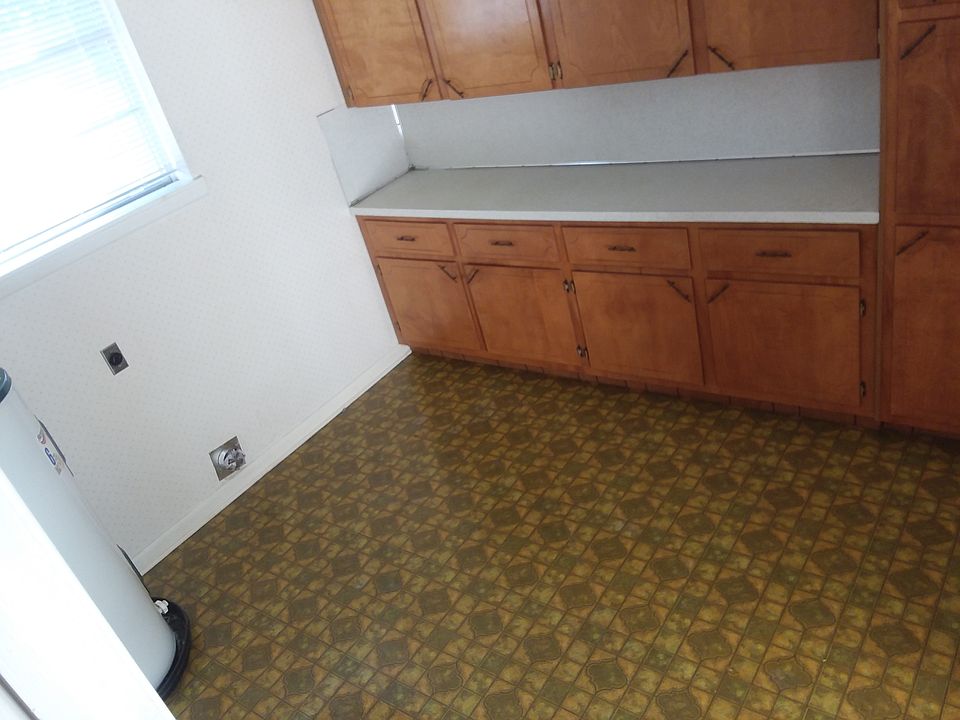 Utility 
Room