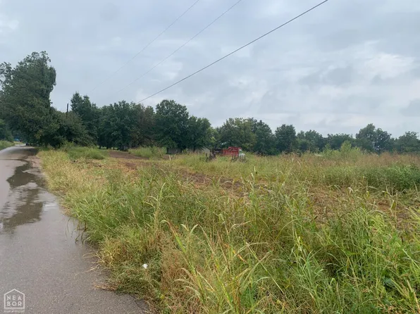 3 Russell Cemetery Rd, Earle, AR 72331