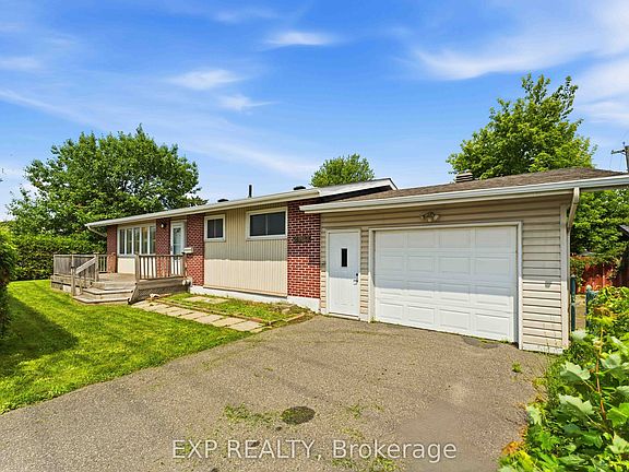 2nd image of 2473 Walkley Rd